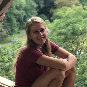 Meet your Posher, Alana